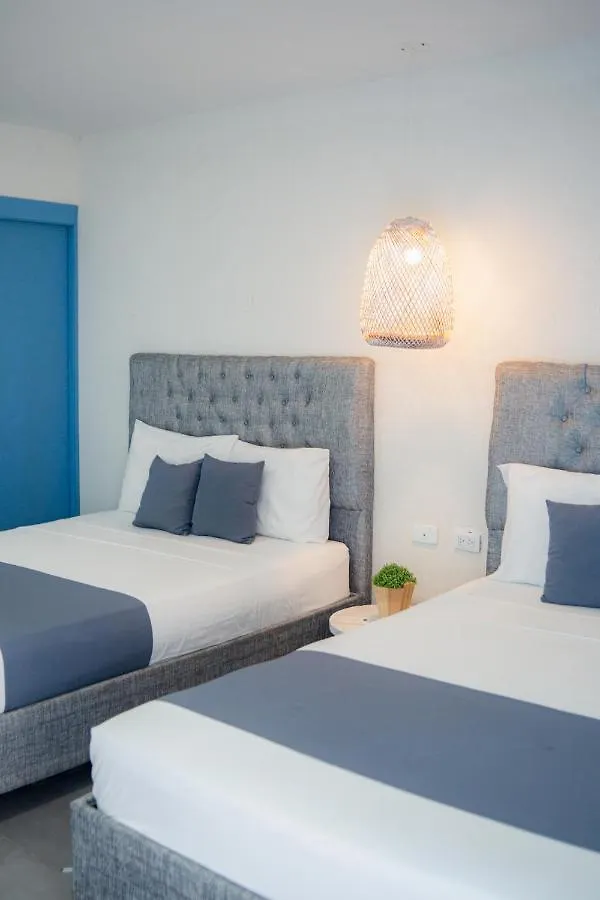 Hotel Adaz Mediterraneo Санта-Марта 4*,